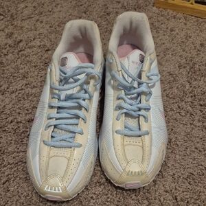 Nike White and Pink Shox